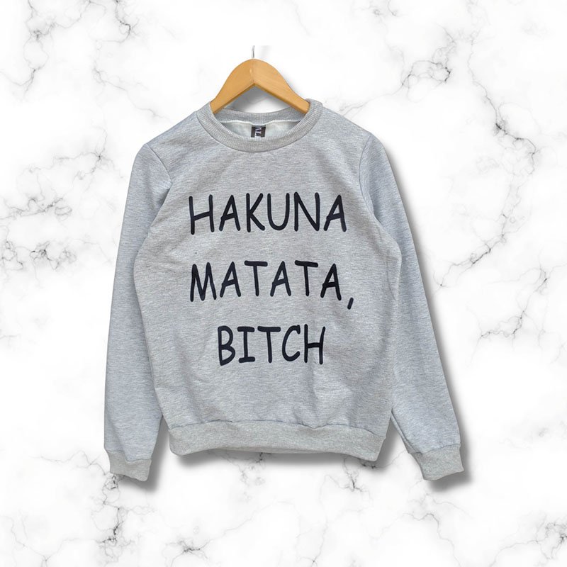 Buzo unisex basico gris hakuna matata
